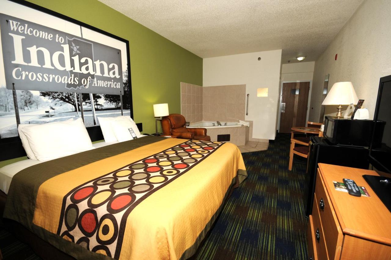 Super 8 By Wyndham Corydon Hotel Eksteriør billede