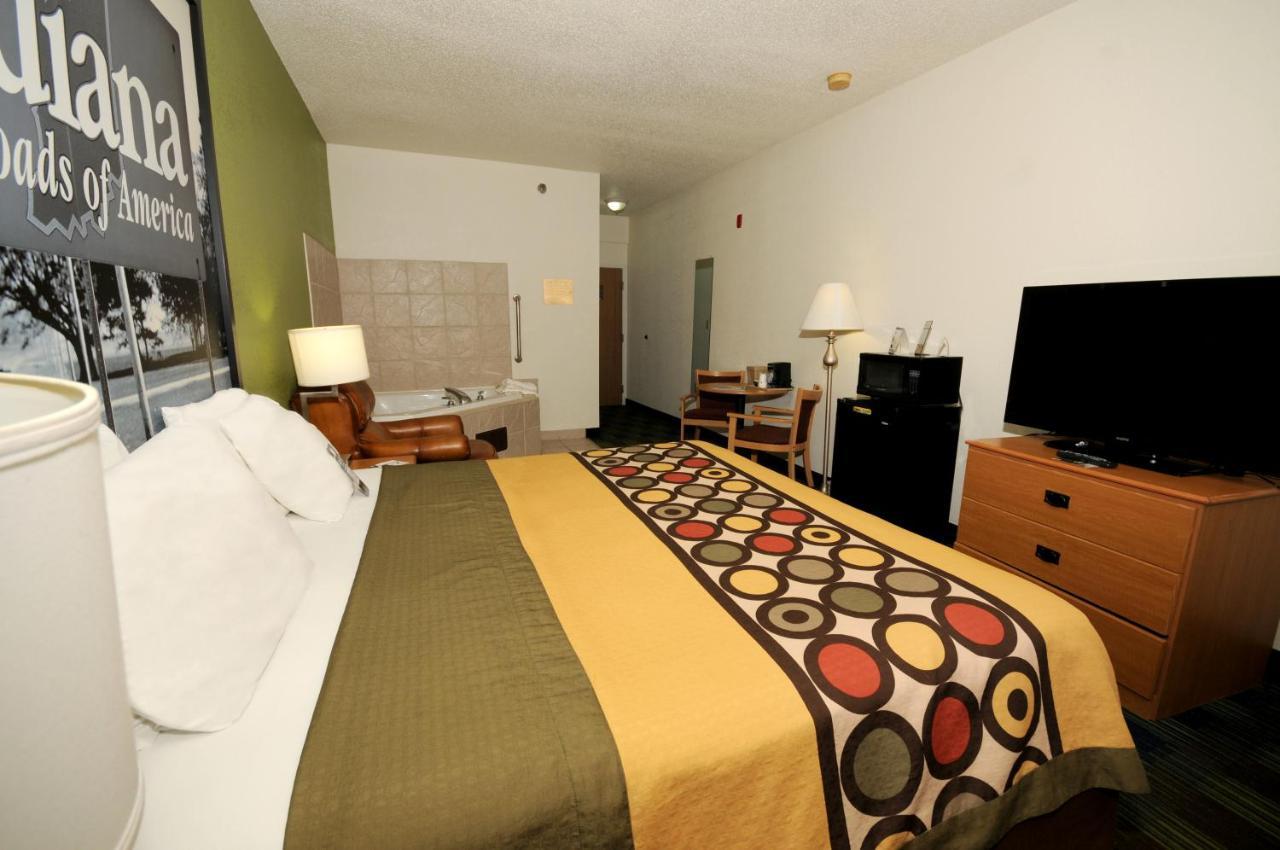 Super 8 By Wyndham Corydon Hotel Eksteriør billede